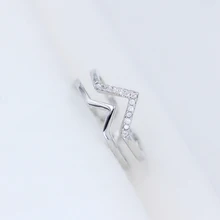 XIYANIKE mode Double V forme anneaux incrusté strass pour les femmes cadeau Simple géométrique délicat anneaux Femme Bijoux Bijoux nouveau