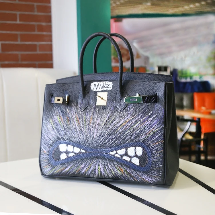 

2016 High Quality PU Leather European America Style graffiti painting monster women lock 35CM Handbag monster month painting bag