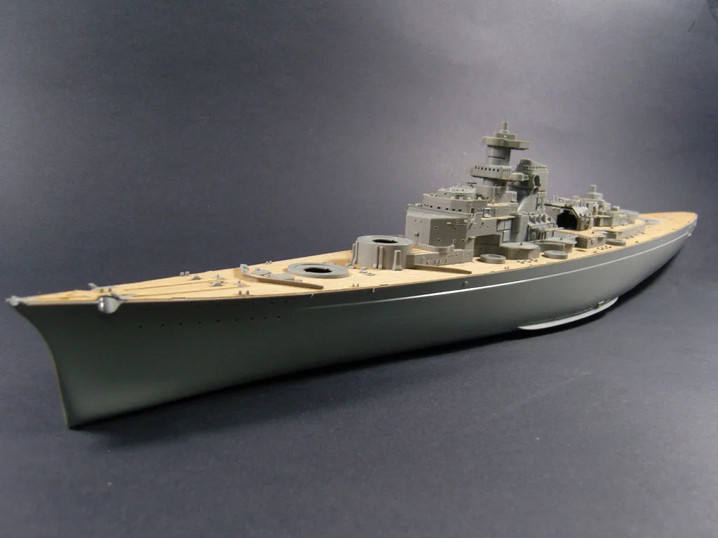 ARTWOX's 05040 немецкий линкор Бисмарк деревянная палуба AW10081