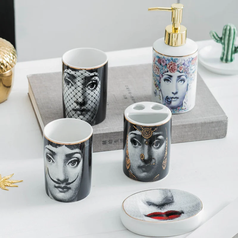 Популярные наборы для ванной комнаты Fornasetti 5 шт. керамические украшения АКСЕССУАРЫ мыло диспенсер чашка держатель для зубной щетки туалет коробка для хранения Горячая