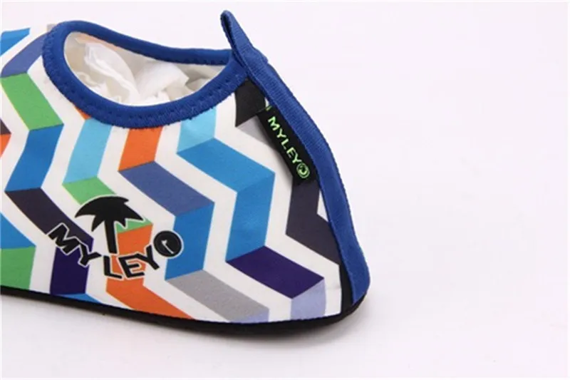 2526621541_887625207