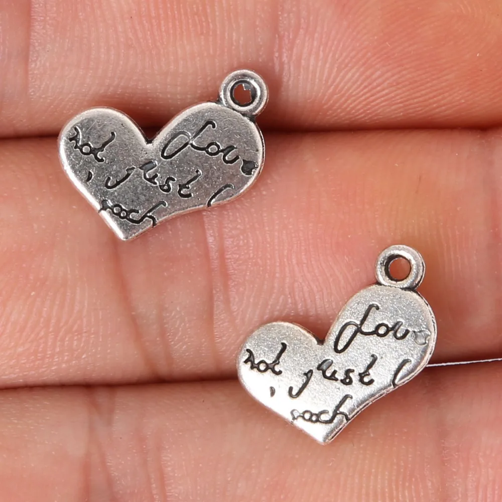 

Free Shipping 13pcs 15x10mm Antique silver Heart Shape Pendant Charms
