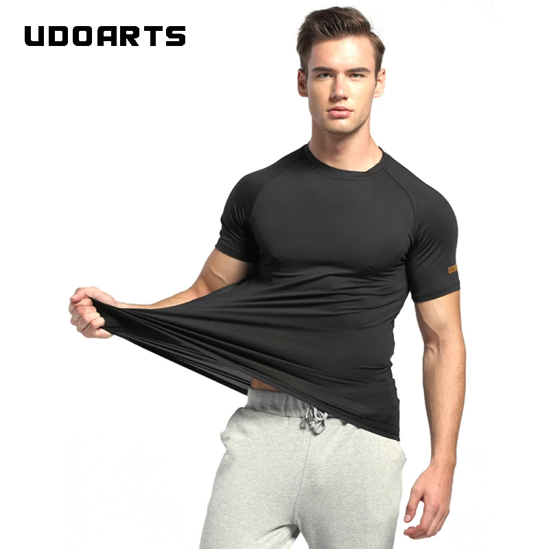 Компрессионная футболка Udoarts(круглый вырез