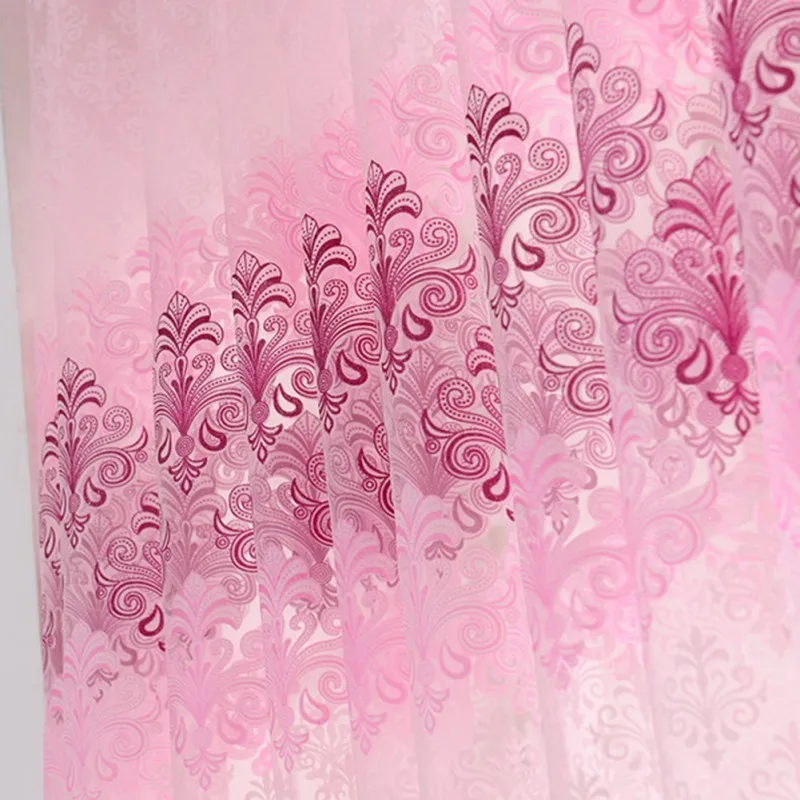 curtain 4