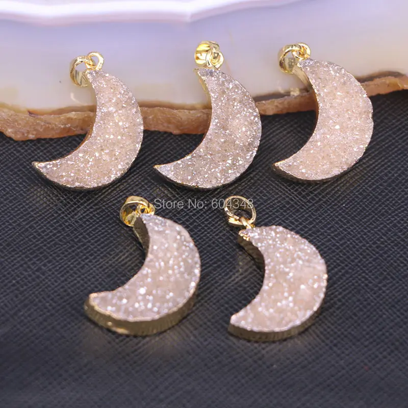 

5pcs Gold color Crescent Pendant, Beige Crescent Quartz Stone Pendants