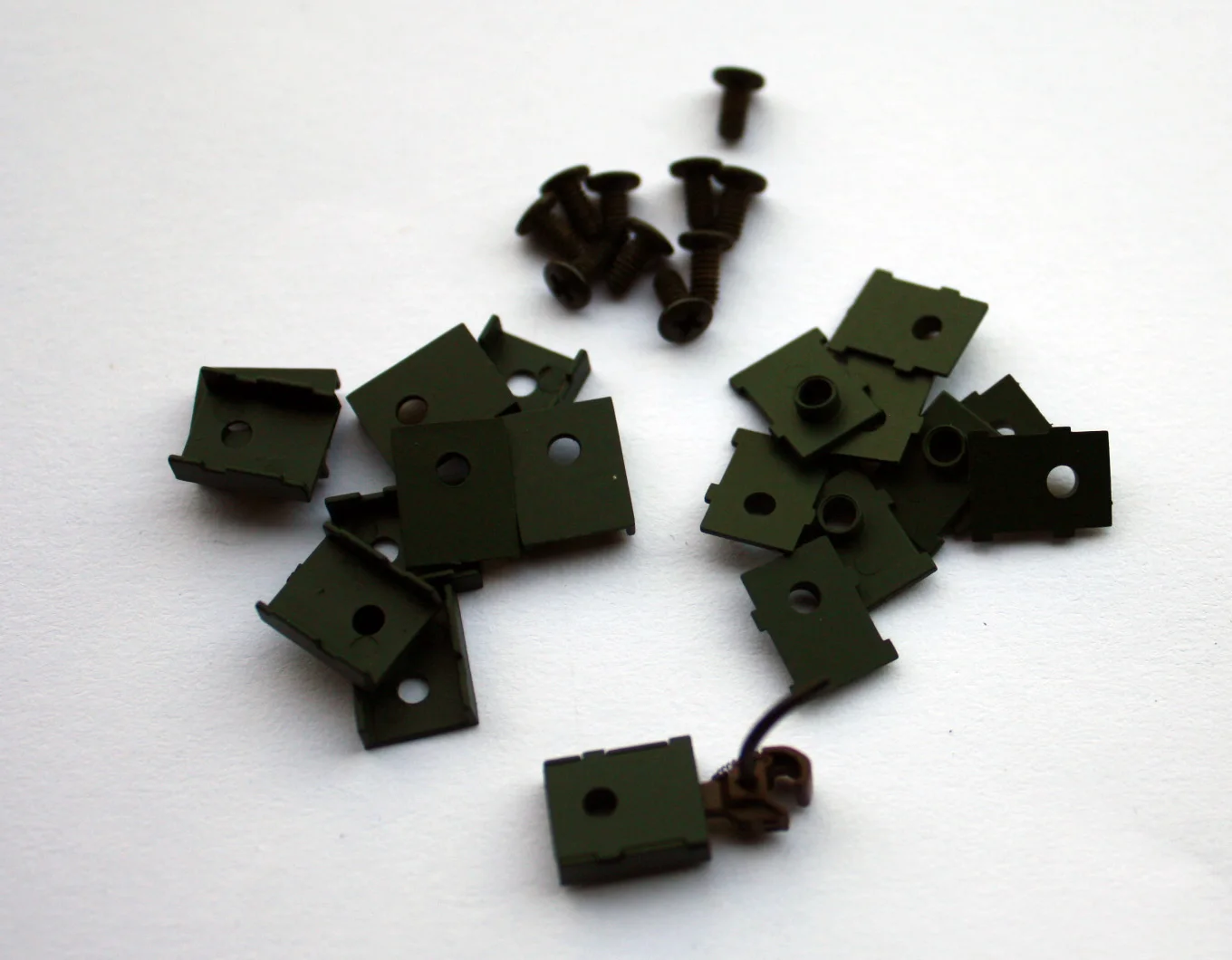 10PCS Scale Model Train HO 1 87 Train Accessories Miniature Coupler