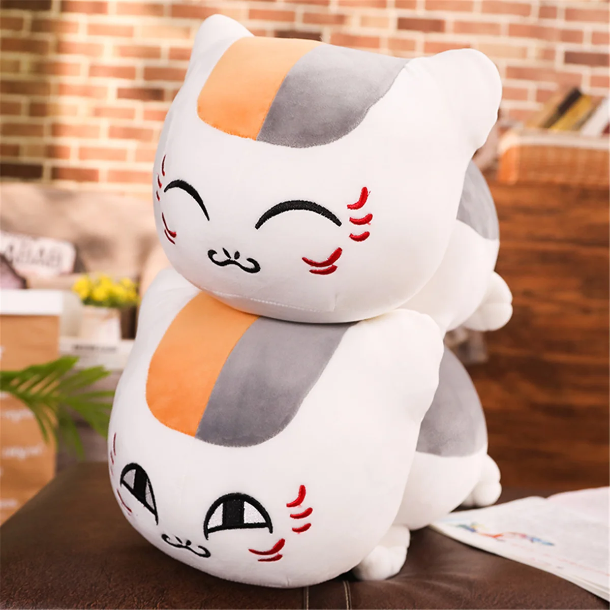 

Big Plush Cat Pillow Cushion Animal Stuffed Plush Toys for Kids Birthday Gift Cartoon Cat Doll Lovely Soft Pillow
