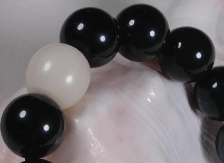 bb00104-beads-braceletd