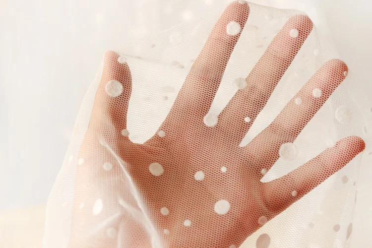 

free shipping Size Polka Dot white Lei mesh gauze material fabric handmade DIY wedding veil