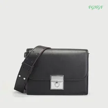 Европейская и американская мода кожаные широкие плечевые ремни косая маленькая квадратная сумка женская кожаная простая дикая женская сумка