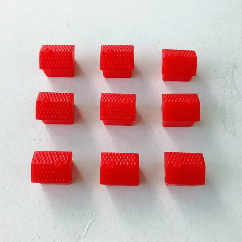 

50Pcs/set 2019 New Plastic Chess Piece Small House Hotel Game Chess Strong Hand Chess Board Game Accessories 12*10*10mm