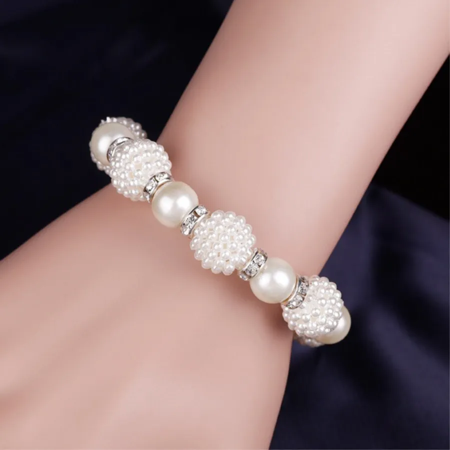 pearl bracelet