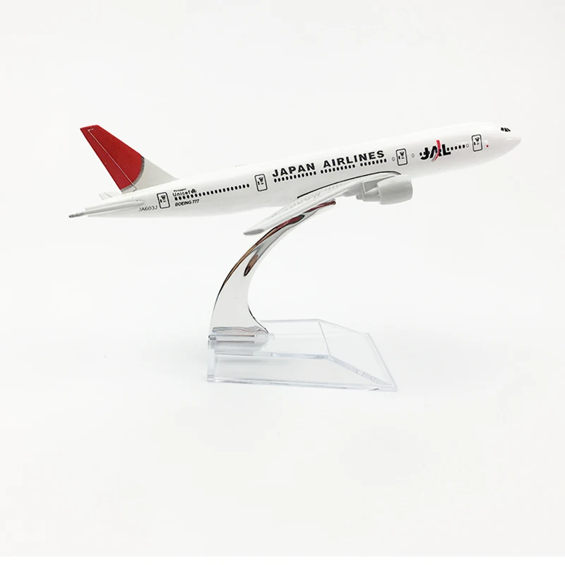 Бесплатная доставка модель самолета авиакомпании JAPAN Airlines Боинг 777 16 см из