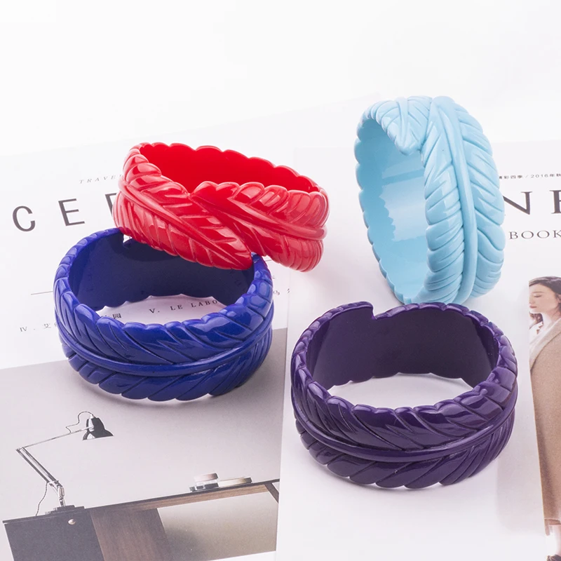 Trendy Resin Cuff Engraved Leaf Bracelets Bangles for Women Statement Fashion Acrylic Bracelet Female Simple Charm Party Jewelry (1)
