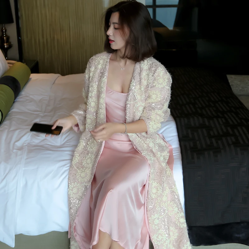 Роскошный женский халат с цветочной вышивкой из шелка и бархата, комплект из 2 предметов, Элегантные ночные рубашки с длинным рукавом, утолщенная Пижама, банный халат 2269