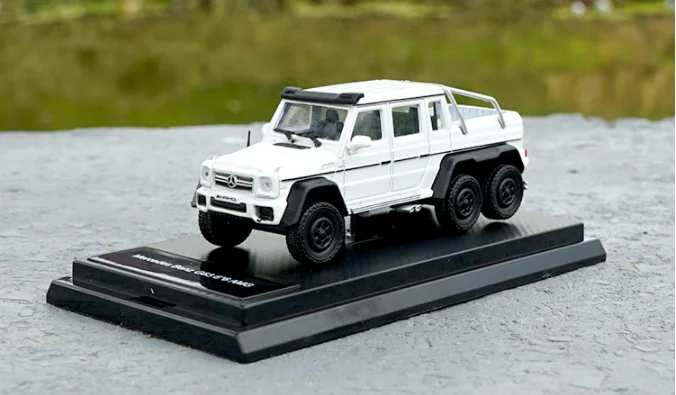 

Original factory 1:64 MB G63 6X6 AMG white alloy car toys for children diecast model car Birthday gift freeshipping