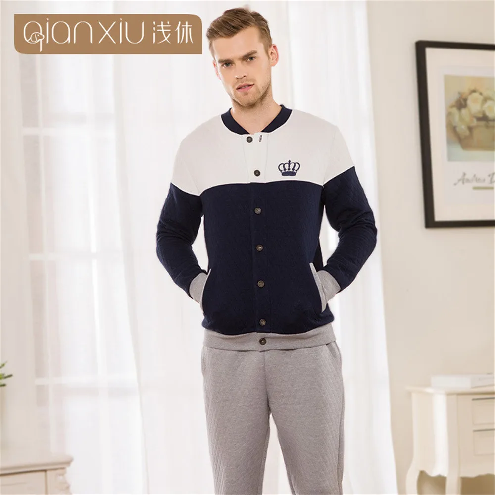 Qianxiu зимняя Пижама пара пижамы наборы Для мужчин ночное v-образным вырезом пижамы Для мужчин Домашняя одежда утолщение пижамы из полиэстера