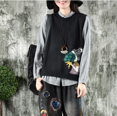 

2018 autumn new art cartoon embroidery hook flower knit vest sleeveless pullover sweater female 80817 lpp