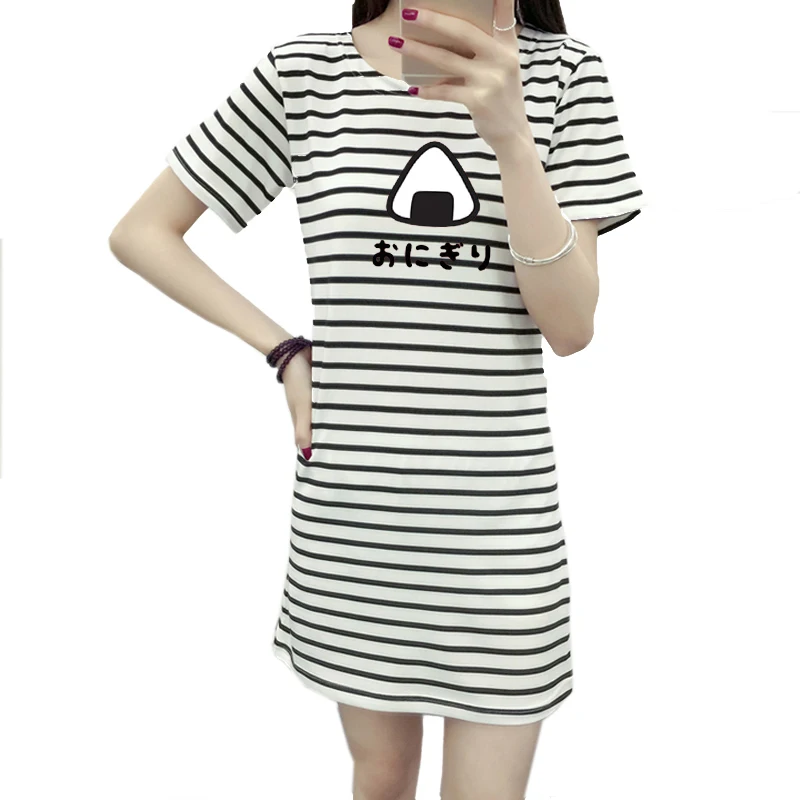 

2018 new stripe fabric is good and comfortable close-fitting plus fashion flower heat transfer street Harajuku