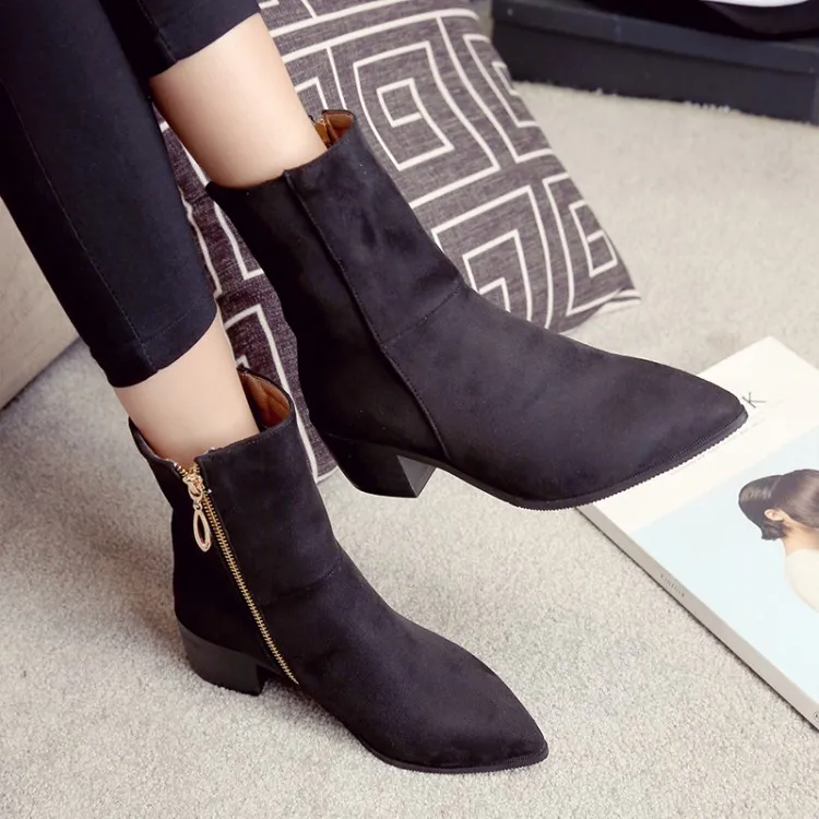 

Big Size 11 12 13 European and American wind-tipped mid-boots, low heel side zippers, all-round Martin boots