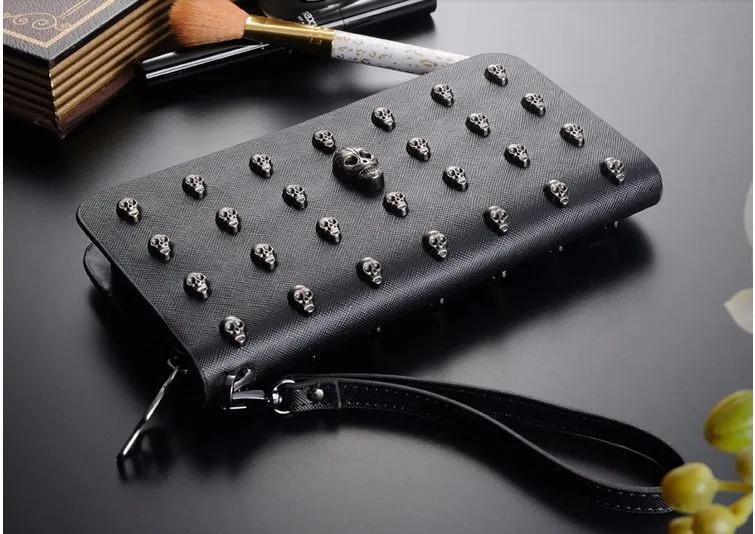 fashion women wallet skull rivet (2)