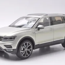 1:18 литая под давлением модель для Volkswagen VW Tiguan L Серебряный внедорожник игрушечный автомобиль миниатюрная Коллекция подарков