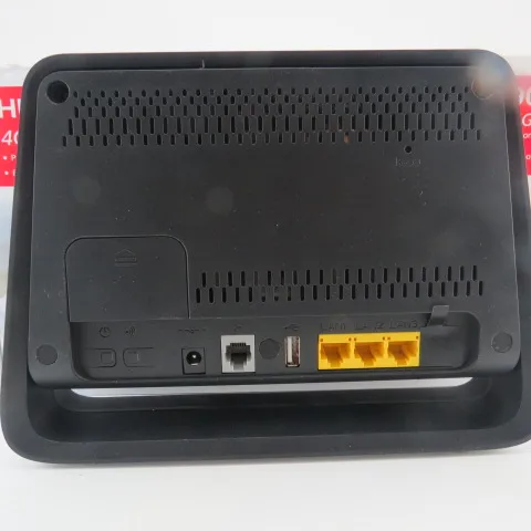 Разблокированный LTE FDD роутер HUAWEI 4G 100 Мбит/с со слотом для Sim карты с поддержкой USB