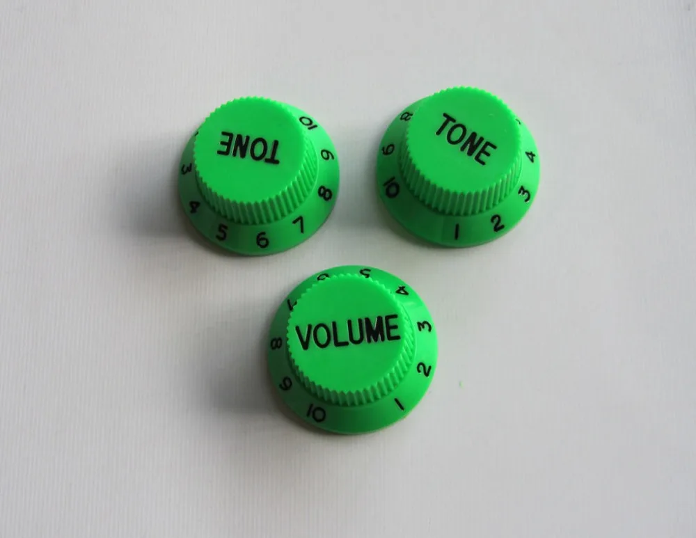 KAISHSetof3GreenwithBlackSTGuitarKnobsVolumeToneKnob.jpg