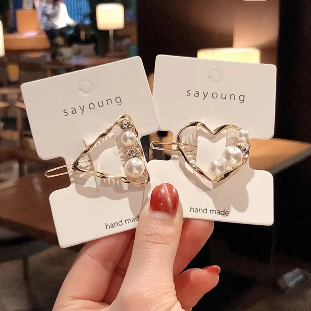 

INS Alloy Heart Hair Clips for Women Imitation Pearls Smile Girls Party Hairpins Geometric Barrettes accesorios para el cabello