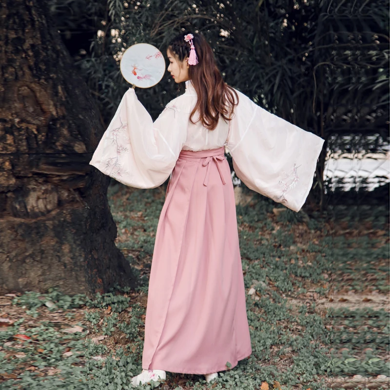 Женский костюм Hanfu династии Тан|Танцевальный для китайских народный танцев| |