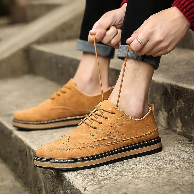 

Men British Style Brogue shoes black orange grey Men Business Dress flat Wedding Shoes Leather Formal Shoes casual Footwear