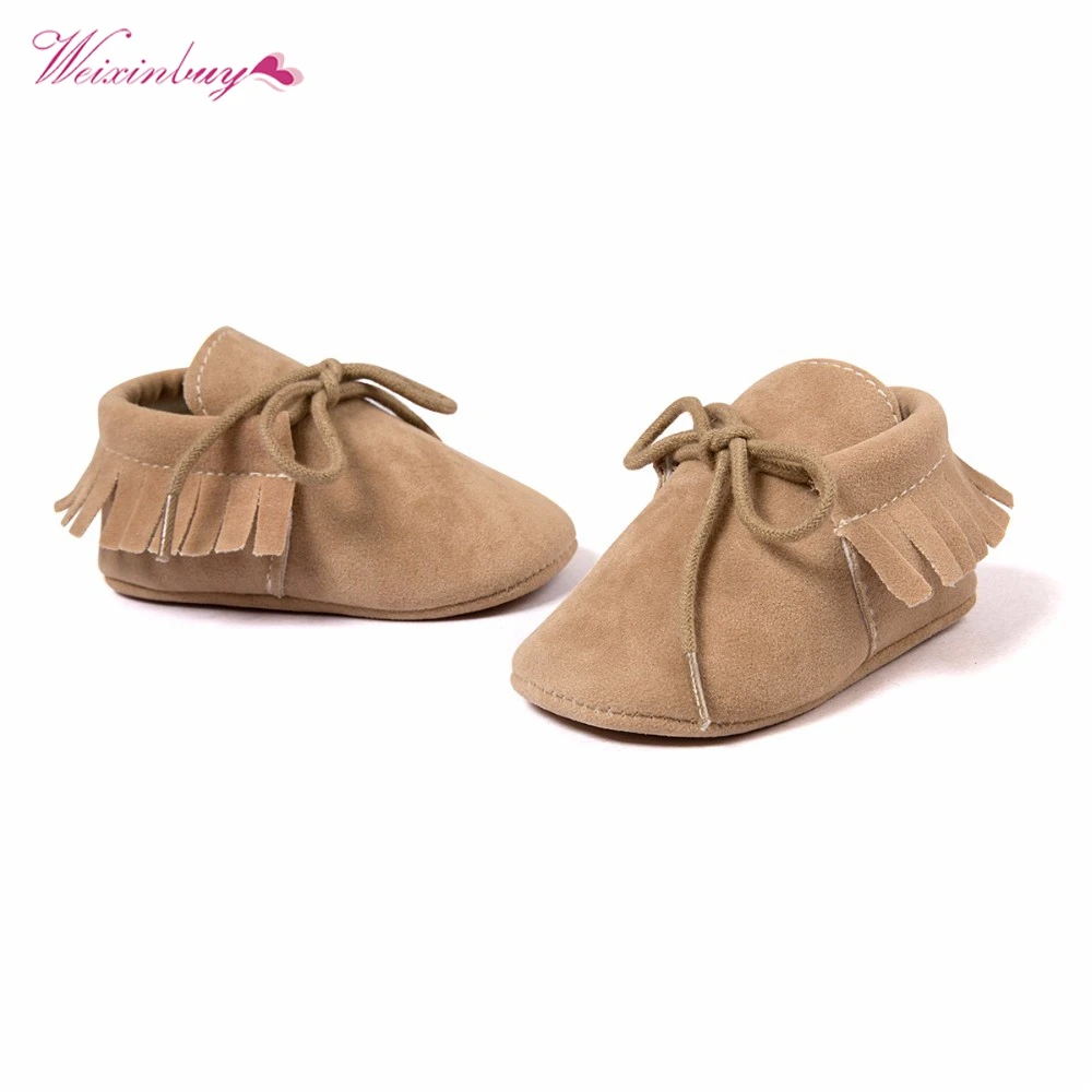 Для маленьких мальчиков девочек Мягкие Мокасины moccs Обувь Bebe бахрома на мягкой подошве нескользящая обувь Обувь для младенцев новые из