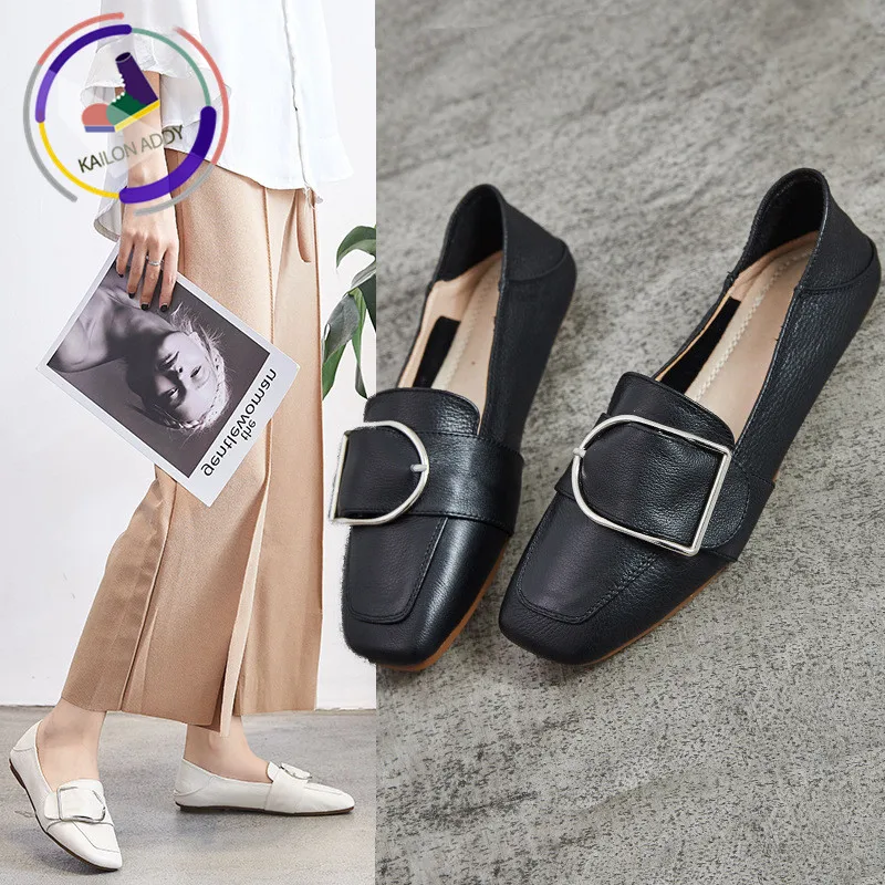 

Kailon Addy Brand Spring and Summer 2019 New Fashion Trend Flat Bottom Leisure White Leather Single Shoes with Button Buckles