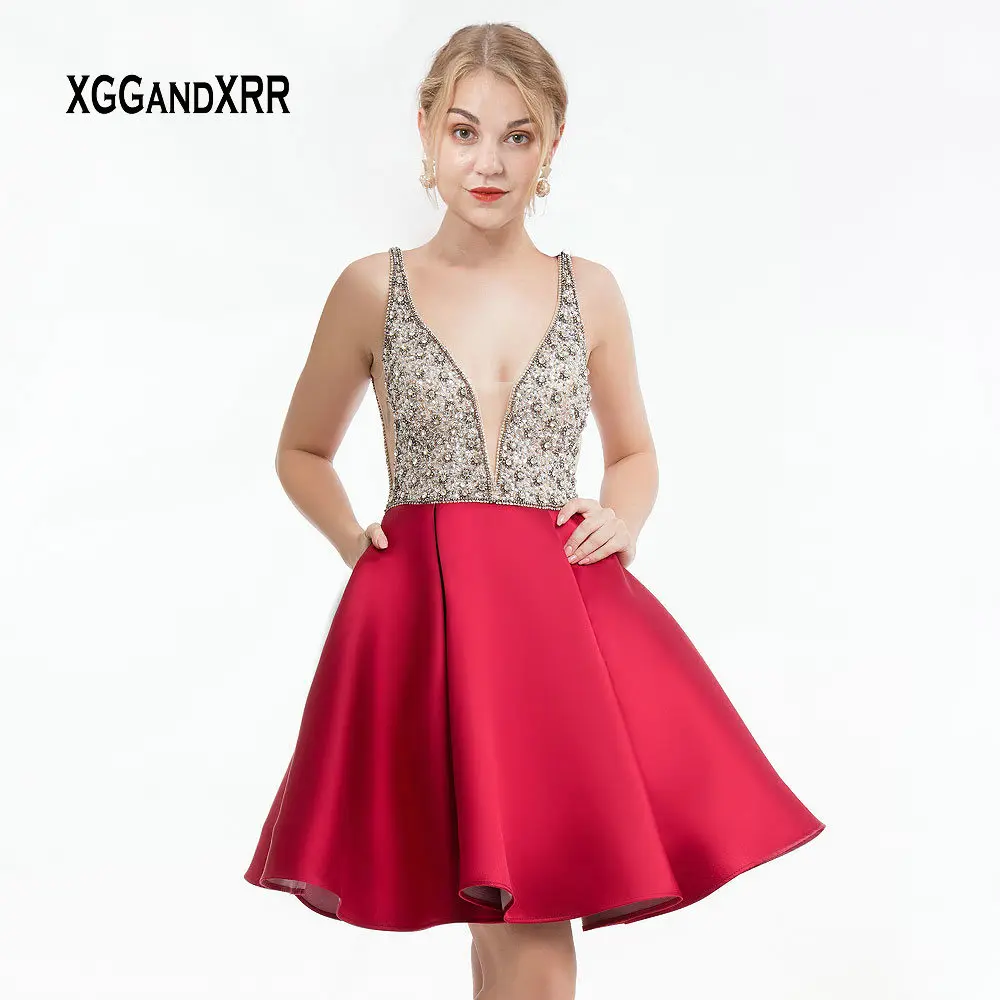 

Sexy Deep V Neck Short Mini Homecoming Dress for Graduation Party Gown 2019 Satin Skirt Beading Crystal Backless Red Silver