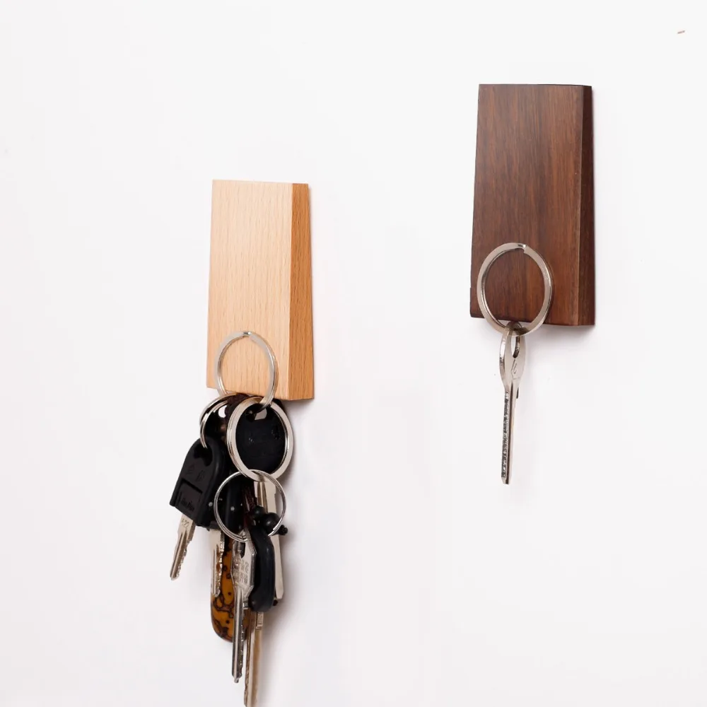 Solid wood creative key linked to the wall hanging strong adhesive no trace free wall stickers hook wood decoration