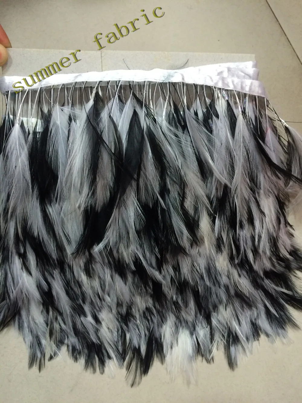 Натуральная лента для одежды со страусиными перьями Двойная Толстая Страусиная перьевая отделка с черно-белой смешанной атласная лента