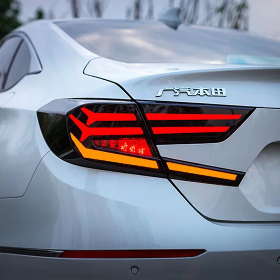 Baratos Lámpara trasera LED de estilo de coche para Honda Accord luces traseras 2018 2019 para Accord luz trasera DRL + Turn señal + freno + luz LED inversa