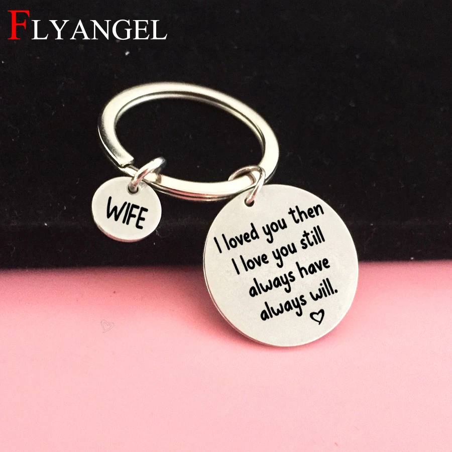 

Fashion Keyring For Couples Husband Wife Valentine Birthday Gift Key Chain Engraved I love you Heart Stainless Steel Keychain