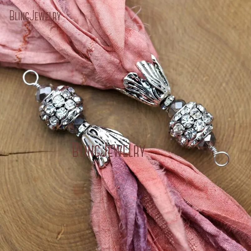 20171213-PM9042- Earth Pink Sari Silk Tassel Pendant Antique Silver_1