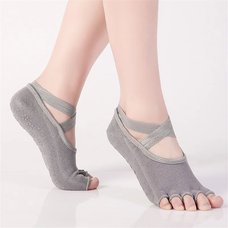 1 Pair Women Anti Slip Sports Yoga Socks with Grips Five Finger Toeless X Bandage Slippers Sock for Gym Fitness Pilates Ballet - Color: Gray