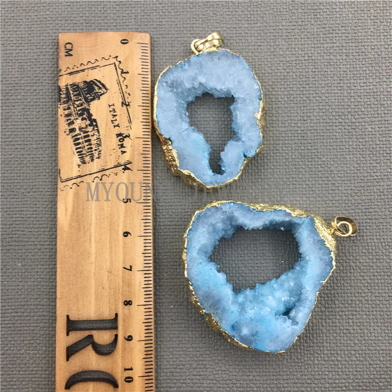 MY0412 Freeform Blue Crystal Quartz Drusy Slice Pendant Charm, Quartz Druzy Pure Gold Color Edge and Bail Cluster Necklace Pendant (3)