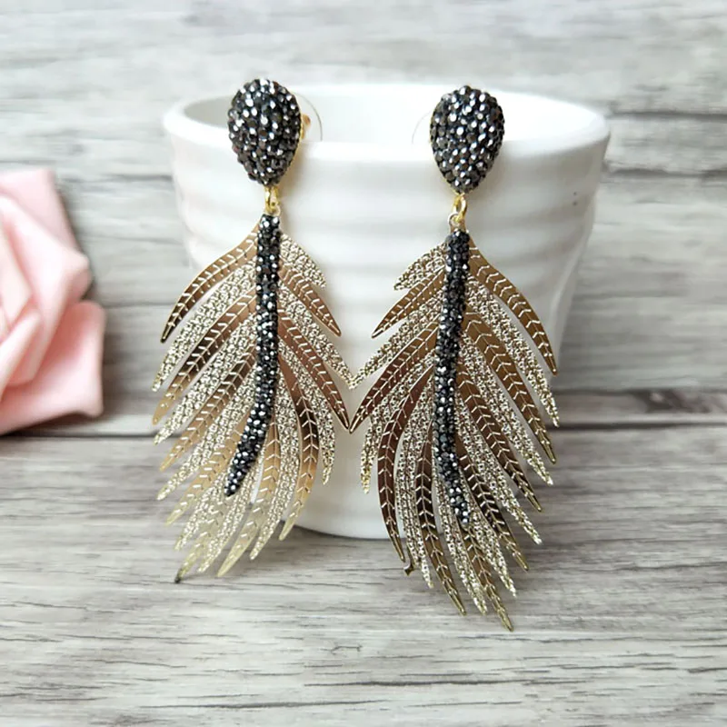 

5 Pairs Fashion feather shape earrings Paved Rhinestone Crystal Charm Dangle earrings Jewelry for women ER524
