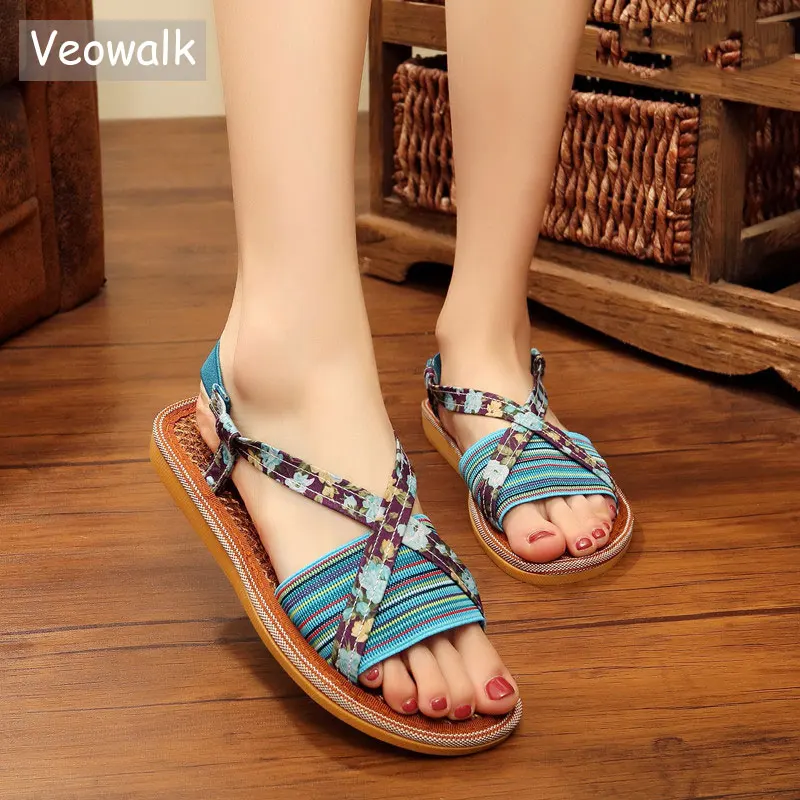 

Veowalk Natural Palms Bottom Series Fashion Women;s Cross-Strap Flat Sandals Tropical Color Ladies Casual Summer Sandials Shoes