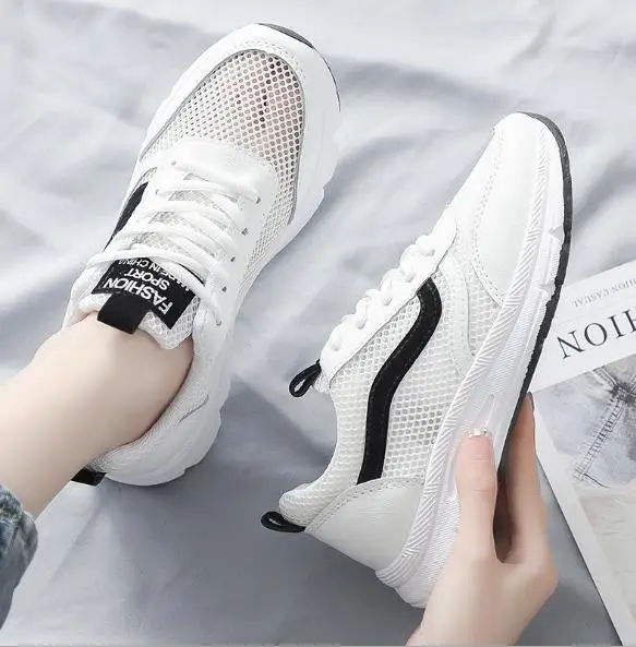 

2019 new summer hollow sports shoes female students Korean casual shoes women low to help running shoes women's mesh shoes