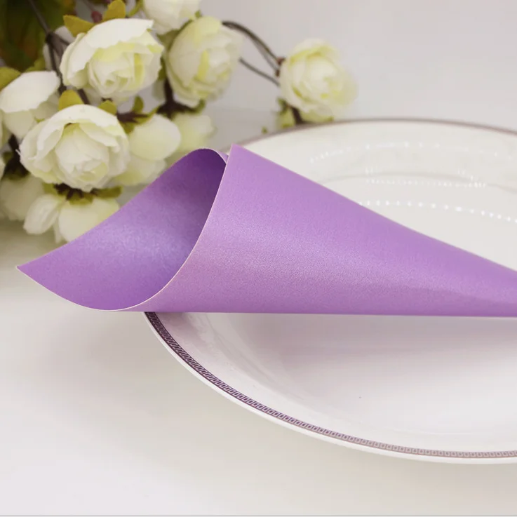 50 x Свадебные сувениры Цветочные конусы держатель мороженое стиль DIY жемчужные бумажные коробки конфет свадебный стол декор, белый розовый фиолетовый зеленый - Цвет: purple paper