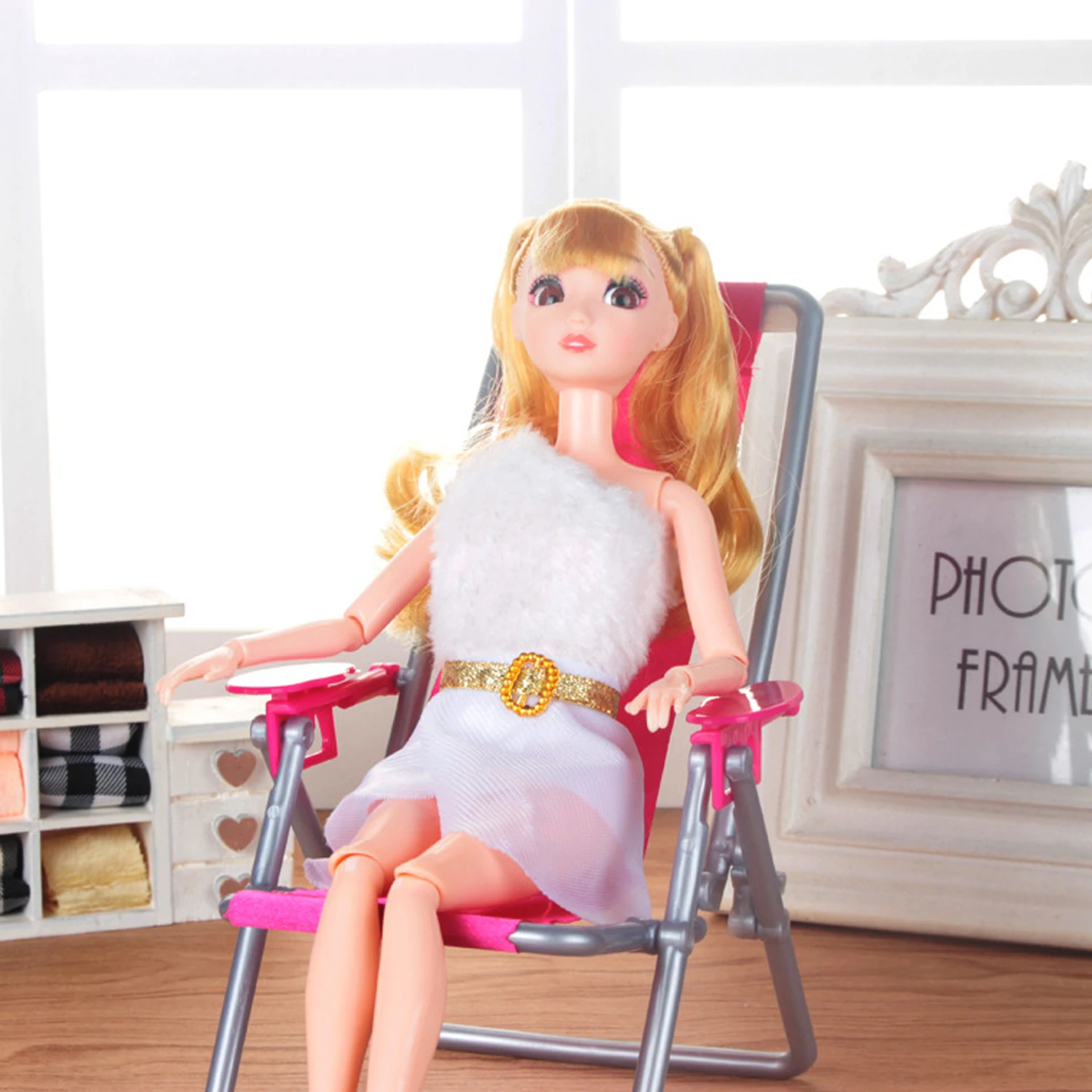 Plastic Mini Doll Foldable Beach Chair Miniature Dollhouse Sunbathing Recliner Deck Chair Furniture Accessories for Barbie Toy