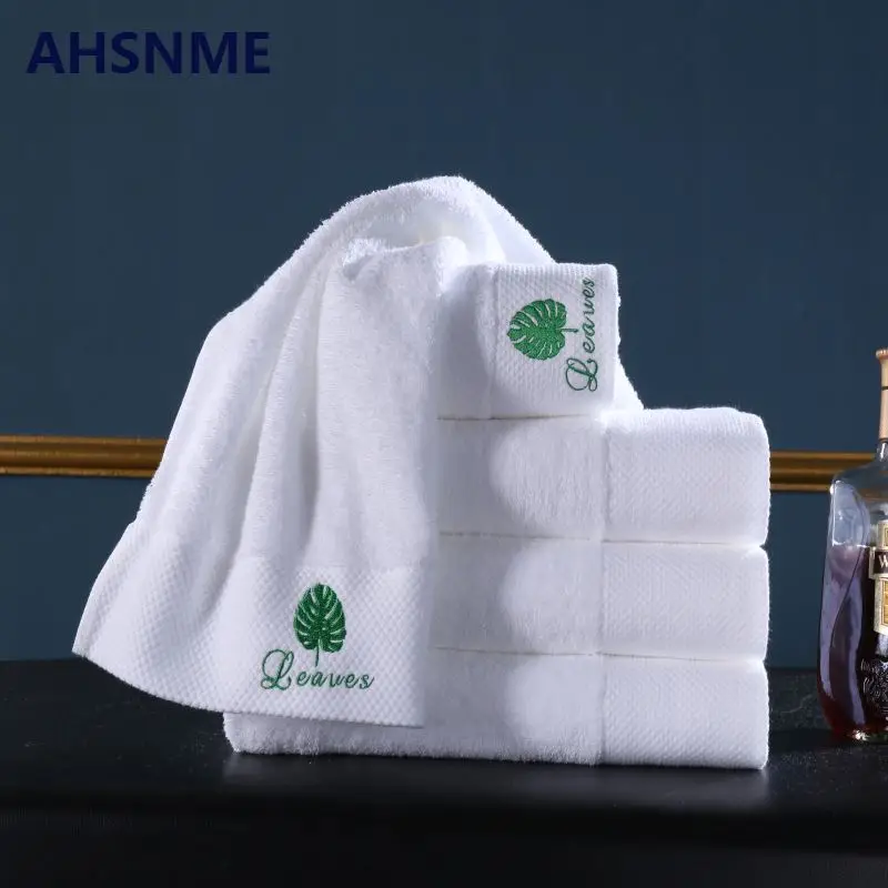 AHSNME супер мягкое и толстое белое Хлопковое полотенце 70x140 см вес 600 г и два полотенца 35x75 см Золотой логотип вышивка пляжное полотенце - Цвет: Palm leaf