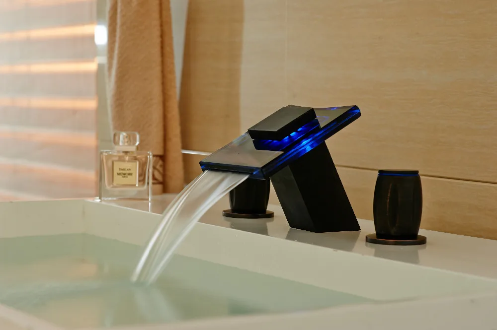 

Deck Mounted LED Color Changing Basin Faucet Oil Rubbed Bronze Vessel Sink Mixer