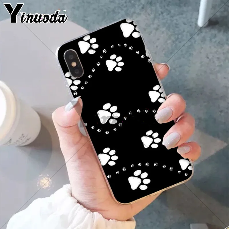 Dog paw design