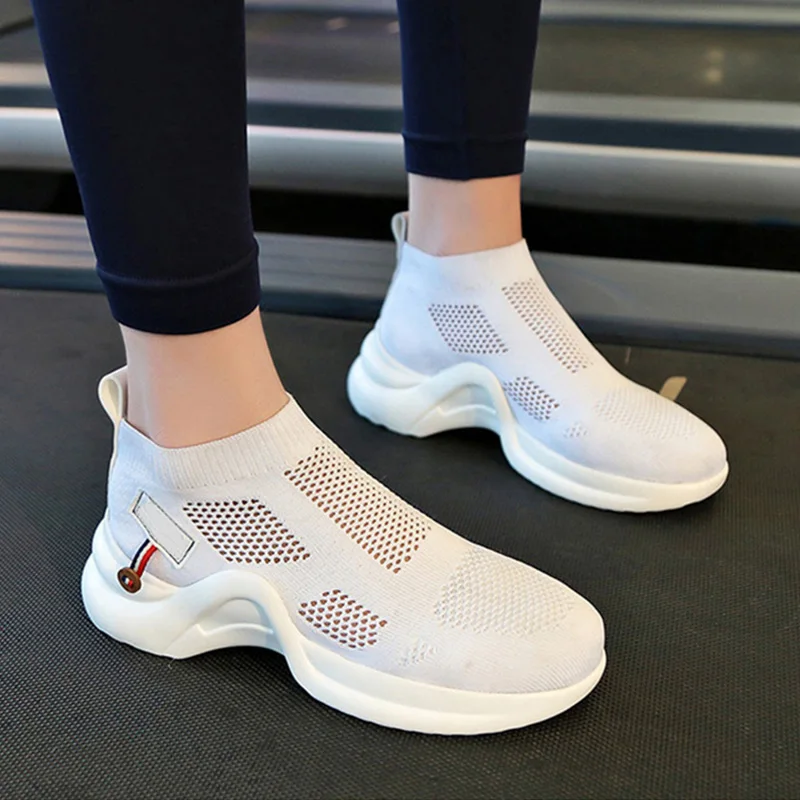 

Women Mesh Slip On Stretch Fabric Platform Autumn Vulcanized Shoes Ladies Fashion Breathable Sock Shoes Female Casual Footwear